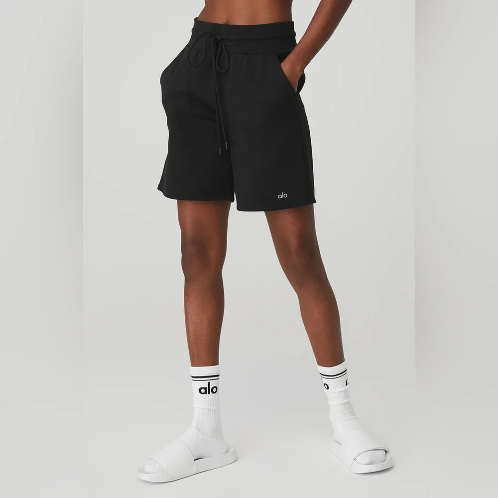 Alo Yoga Extra High-Waist Black Soft Fleece Lounge Easy Sweat Shorts Size Small